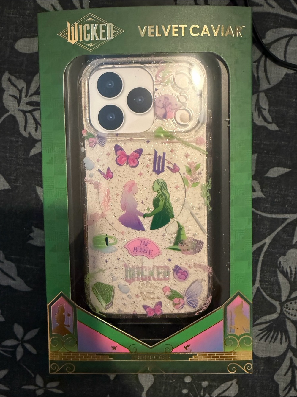 Velvet Caviar Wicked Collection Glitter IPhone 17 Pro Case